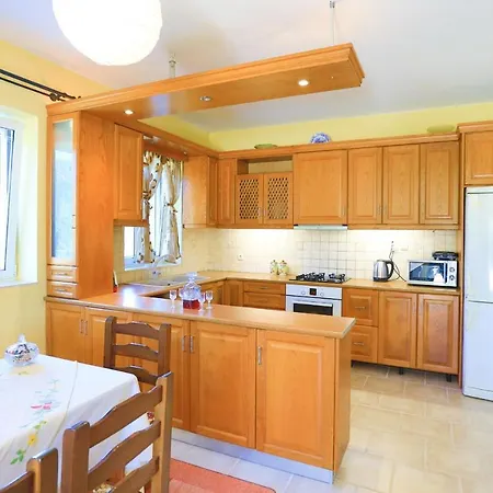 Apartment Lemonita: Brand New, Sea Views, Wifi, Near Loggos *